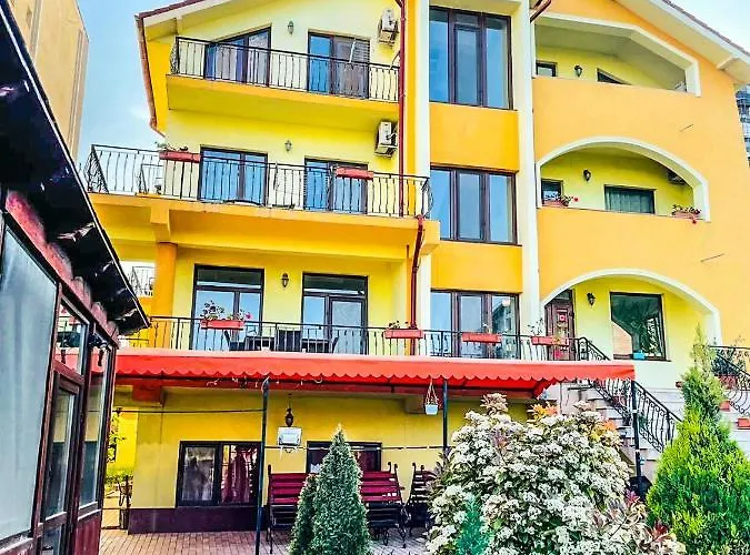 Orange بيت ضيافة Năvodari