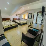Orange 3*