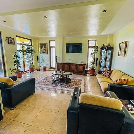 Guest house Orange *